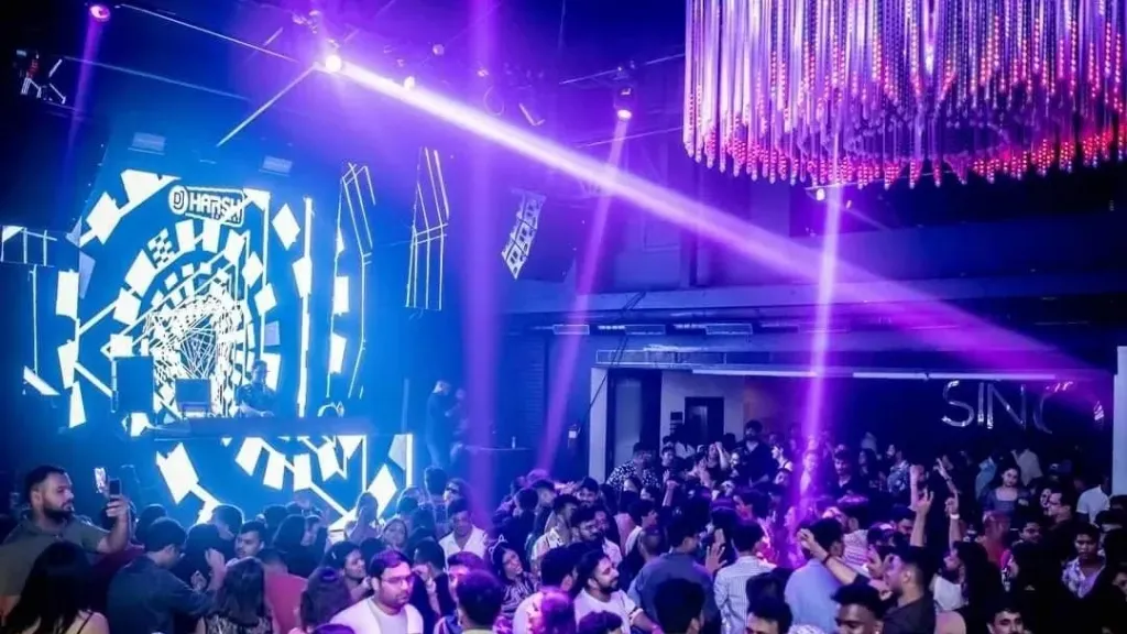 Party At Sinq Nightclub, Best Party Places in Goa