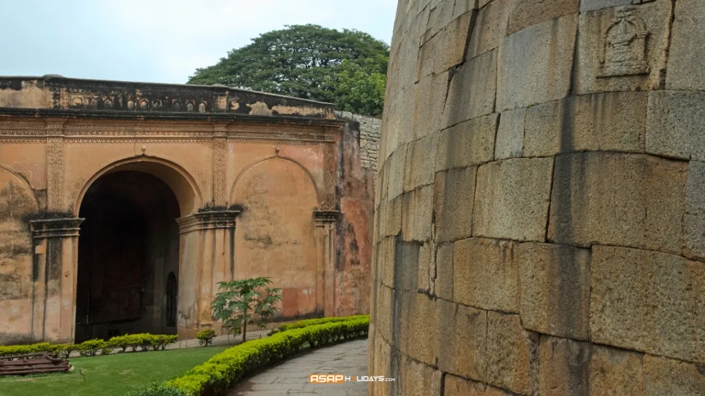 Bangalore Fort, Best Places to Visit in Bangalore