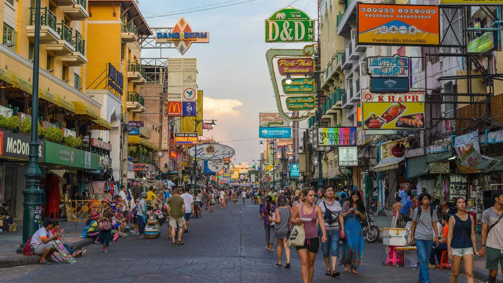 Khao San Road – Bangkok, places for shopping in Thailand